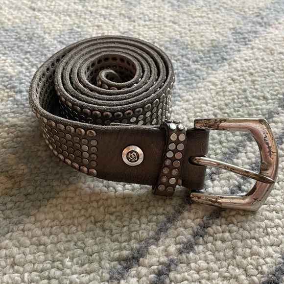 Studded suede belt - Picture 1 of 3